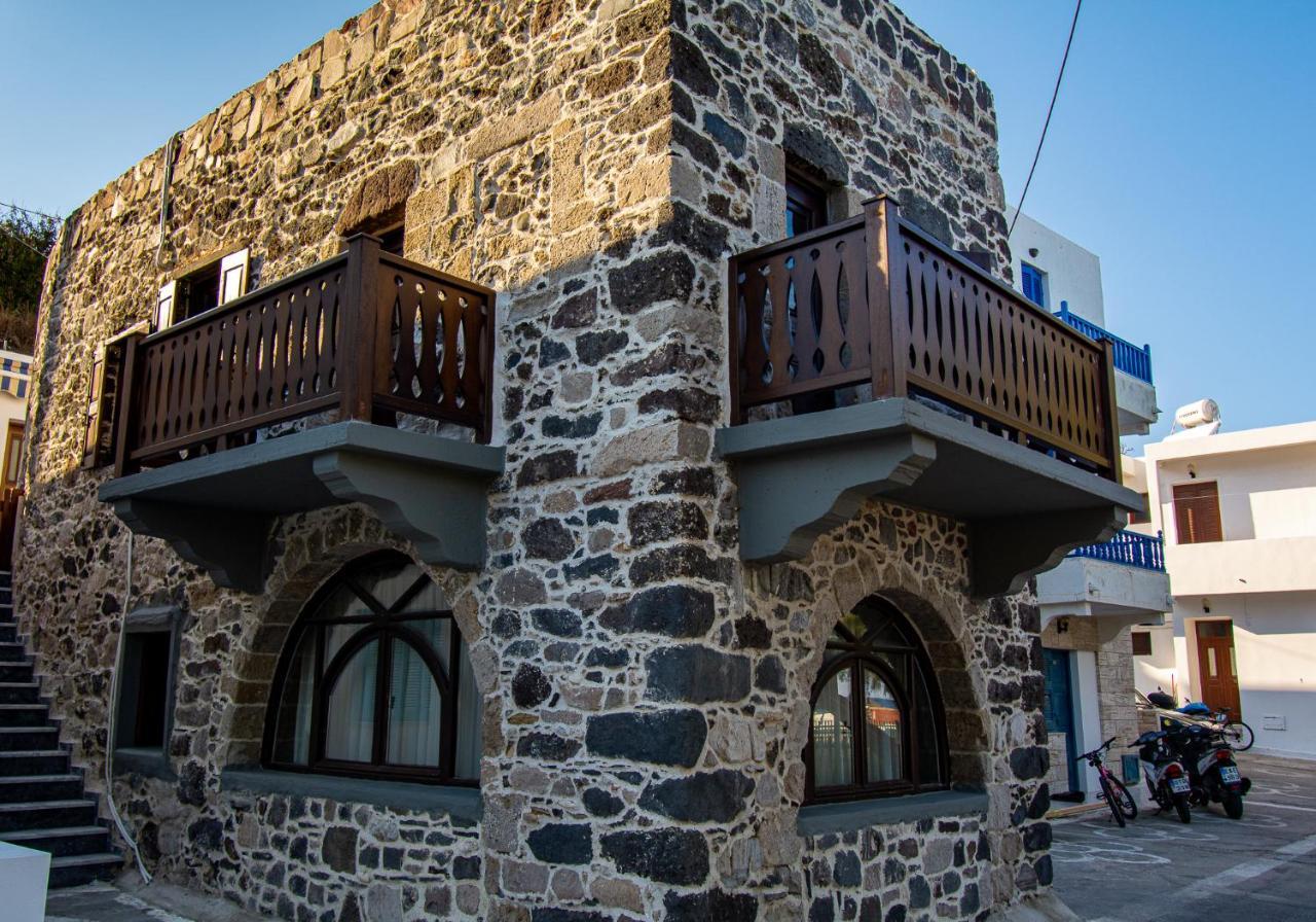 Ferienwohnung Plousiadi΄S Stone House Skála Exterior foto
